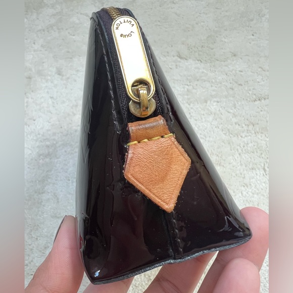 Authentic Louis Vuitton Monogram Vernis Pochette Cosmetic Pouch - Picture 9 of 16